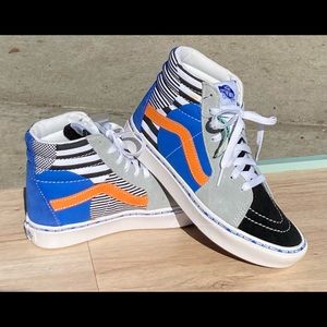NWT Vans Comfycush Sk8-Hi